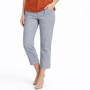 Ann Taylor Signature Seersucker cropped pants size 16